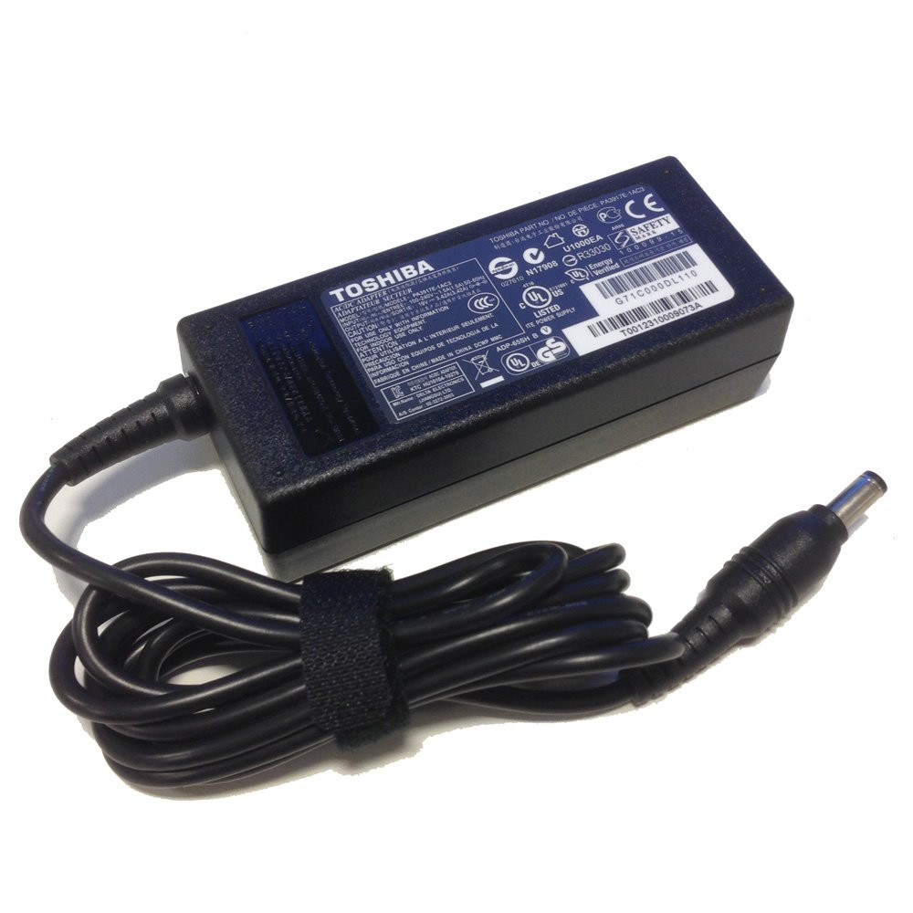Toshiba 65W Laptop Charger – 19V 3.42A (5.5mm × 2.5mm Pin)